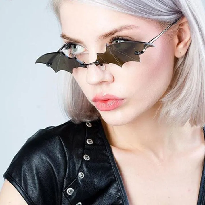 BAT WING SUNGLASSES