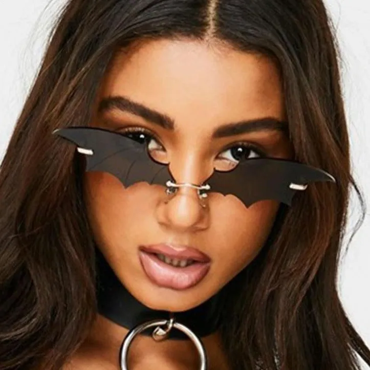 BAT WING SUNGLASSES