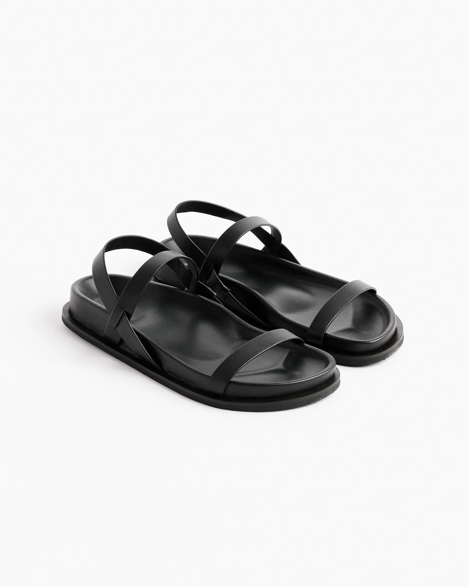 Mio Sandals in Black