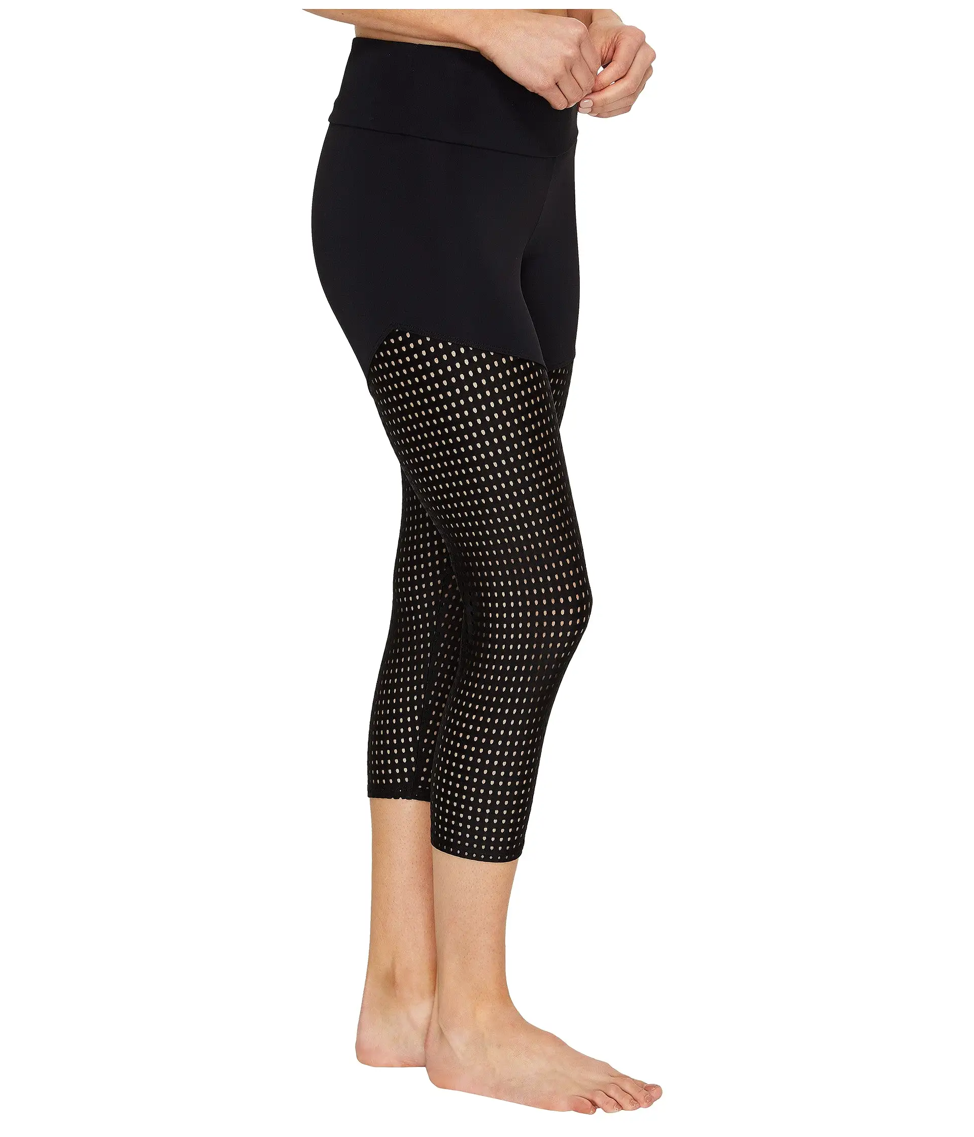 Onzie Half/ Half Mesh Capri Legging