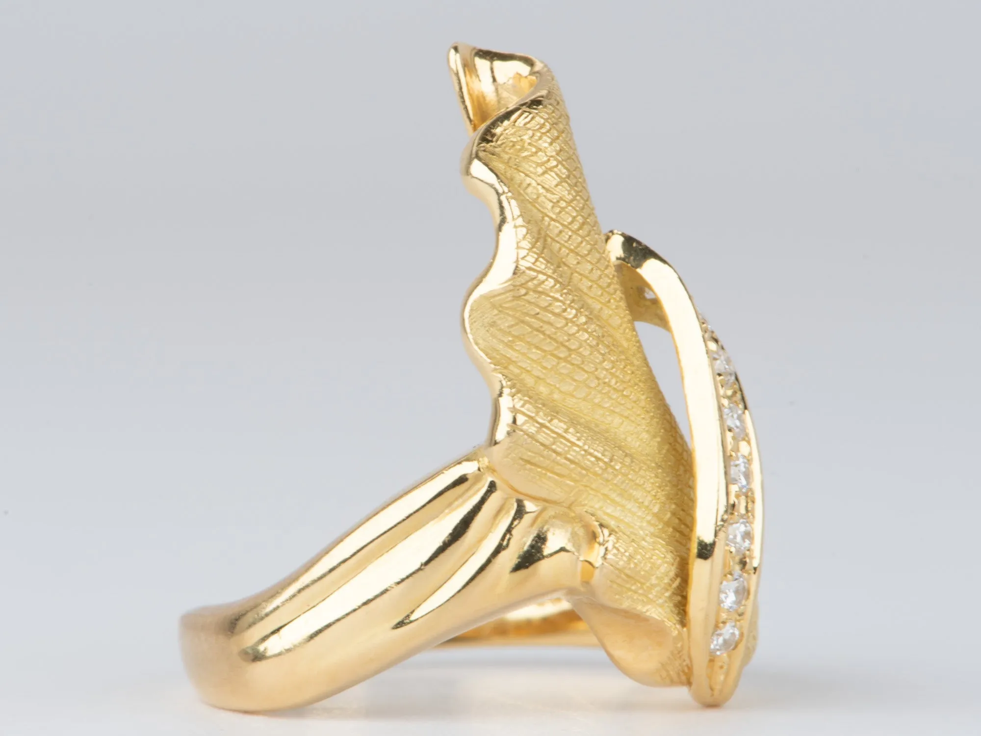 Textured Ribbon Wing Ring 18K Gold V1101